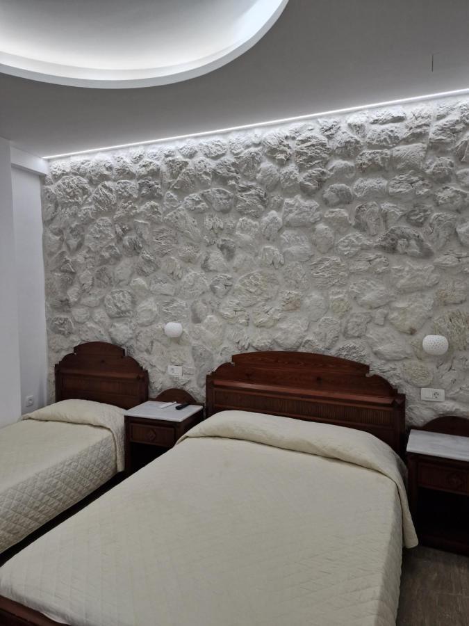 Emmanouela Studios & Villas Karterádos Eksteriør bilde